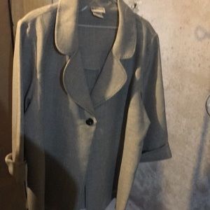 One button blazer